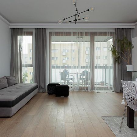 Ogrodowa Modern Apartment By Noclegi Renters وارسو المظهر الخارجي الصورة