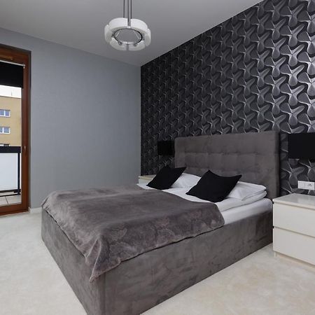 Ogrodowa Modern Apartment By Noclegi Renters وارسو المظهر الخارجي الصورة