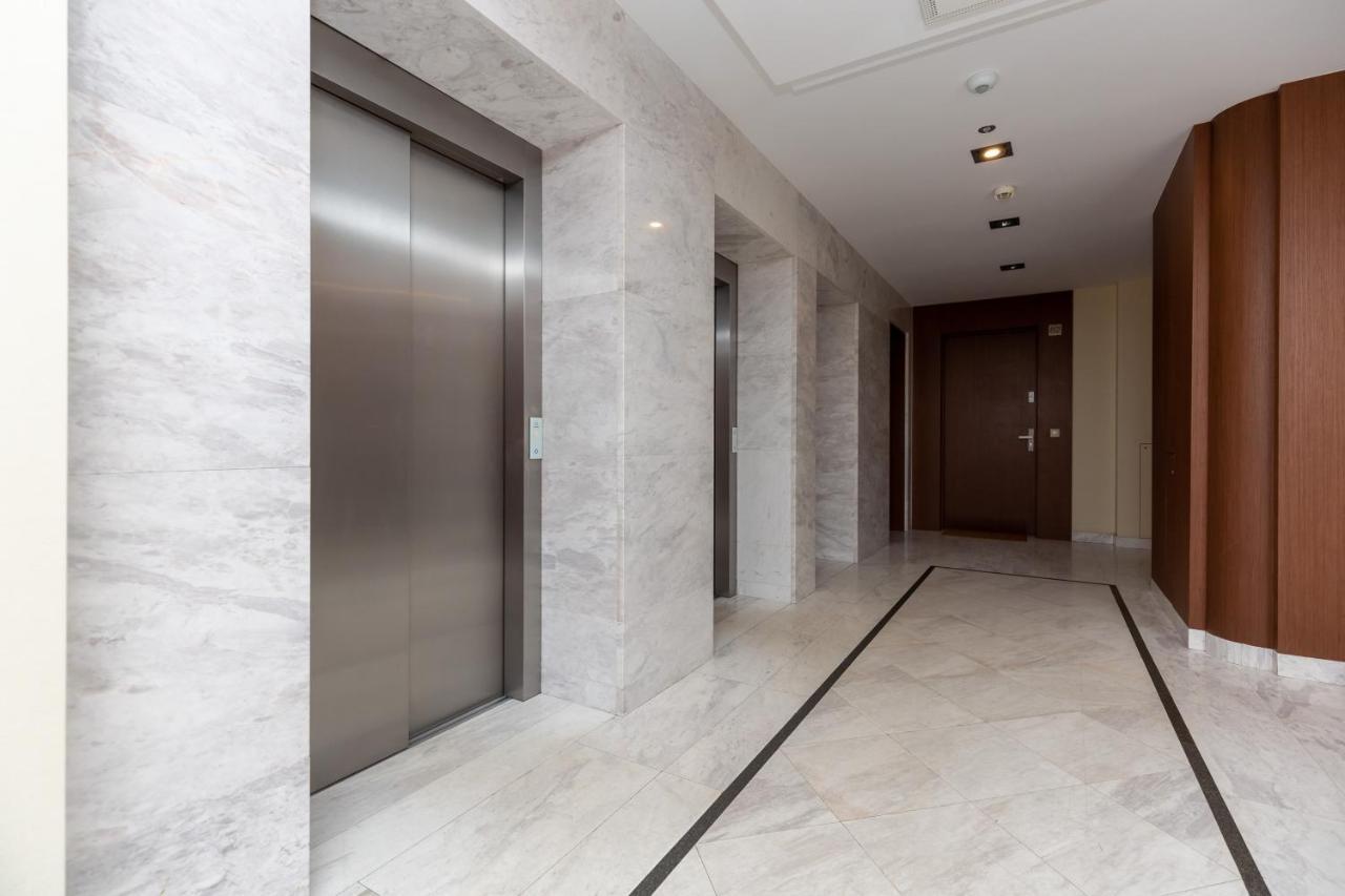 Ogrodowa Modern Apartment By Noclegi Renters وارسو المظهر الخارجي الصورة